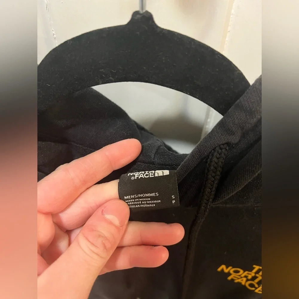 The North Face Black logo Hoodie Size